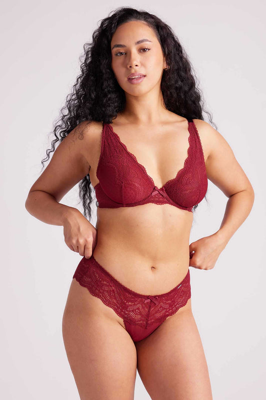 Giselle Lace Brazilian Rhubarb
